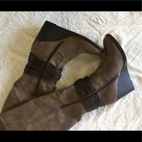 Rampage SOPHIE Knee-High Boot. - Picture 7 of 8